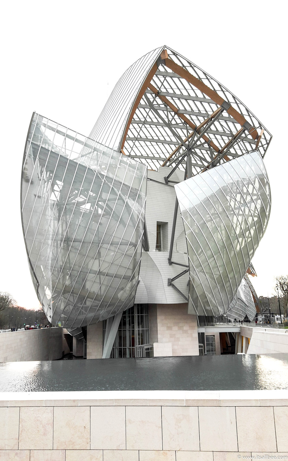 Tips On Visiting Fondation Louis Vuitton In Paris | ItsAllBee