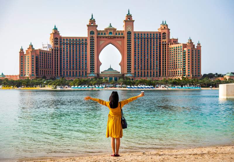 Tips On The Best Dresses For Dubai Trip - A Dubai Dress Guide - #dresses #style #dubai #itsallbee #skirts #whattowear #whowhatwear #whatiwore #vacation #packingtip #dubaipackinglist #maxidress #mididress #packinglist ladies dress in Dubai Tips On The Best Dresses For Dubai Trip - A Dubai Dress Guide - #dresses #style #dubai #itsallbee #skirts #whattowear #whowhatwear #whatiwore #vacation #packingtip #dubaipackinglist #maxidress #mididress #packinglist
