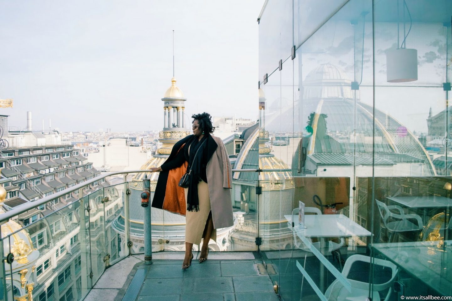 What to pack for Paris in Winter - Tips on essential items for your Paris packing list for winter - What to wear in Paris in December, January, February. What shoes to pack for Paris in Winter. What coat to wear in Paris. Paris outfit ideas #packingtip #travel #Paris #outits #europe #winter #french #peacoat #style #travelstyle What to pack for Paris in Winter - Tips on essential items for your Paris packing list for winter - What to wear in Paris in December, January, February. What shoes to pack for Paris in Winter. What coat to wear in Paris. Paris outfit ideas #packingtip #travel #Paris #outits #europe #winter #french #peacoat #style #travelstyle